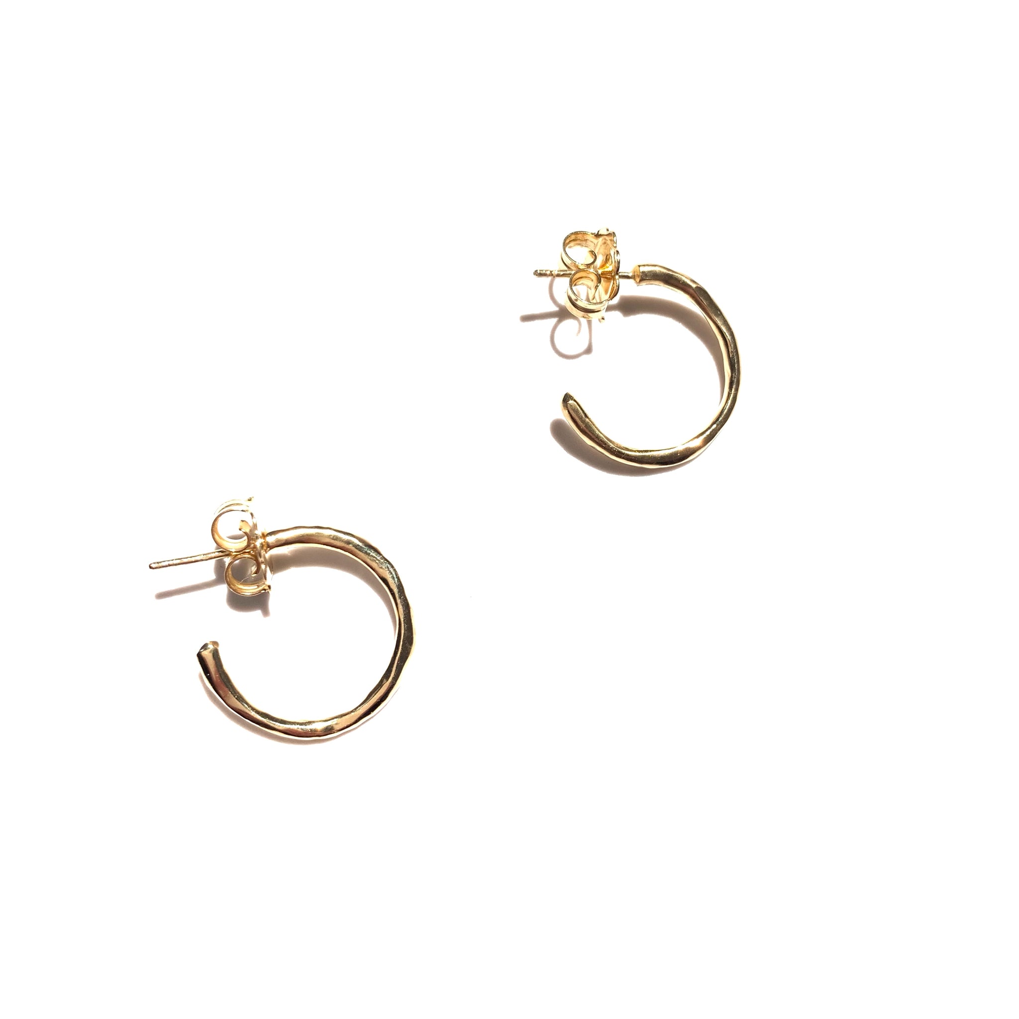 Orecchini Natural Hoops Oro o Rodio - HENRY RIVER Organic Collection